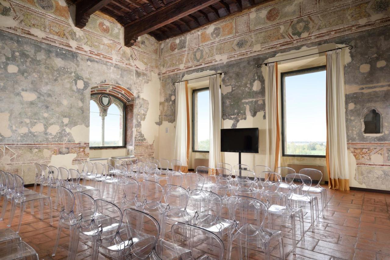 Castello Visconteo Hotel Cassano D'adda Exterior photo