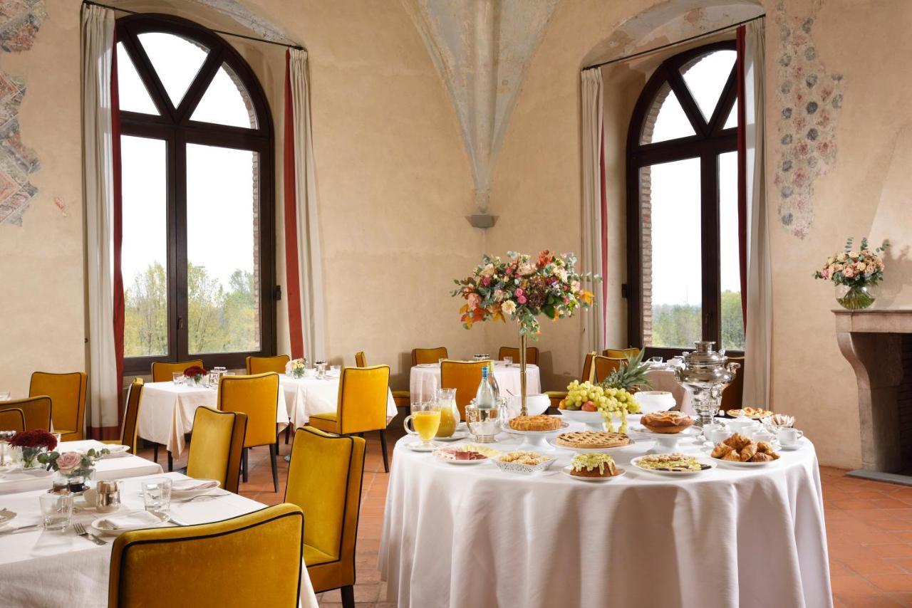 Castello Visconteo Hotel Cassano D'adda Exterior photo