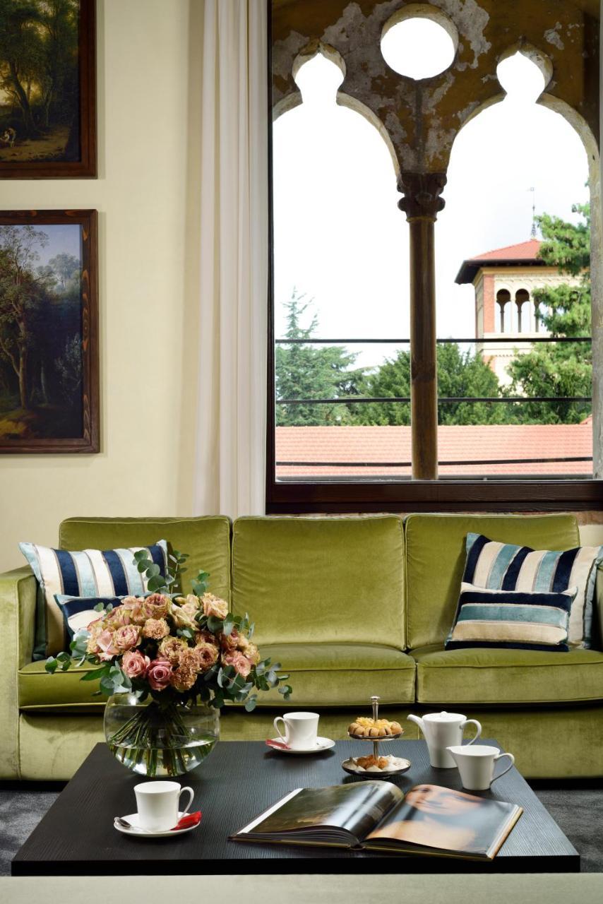 Castello Visconteo Hotel Cassano D'adda Exterior photo
