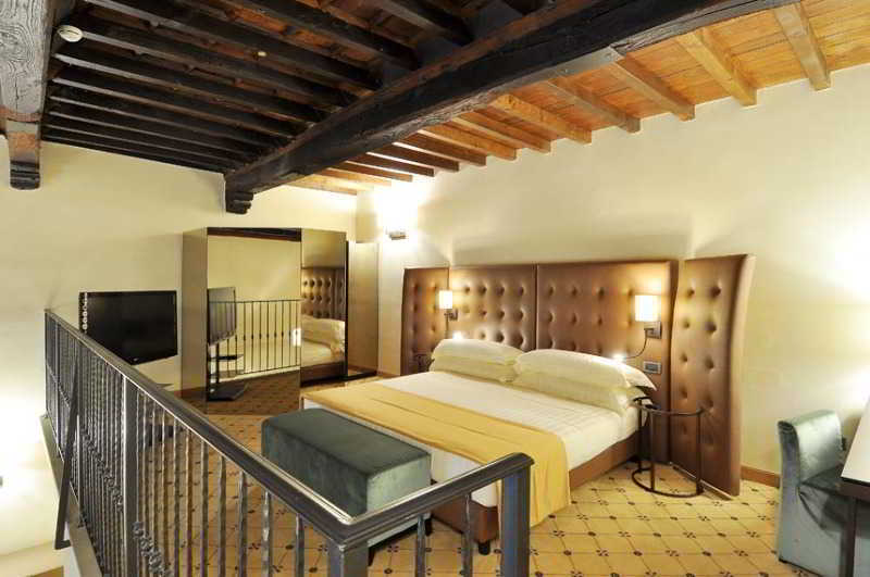 Castello Visconteo Hotel Cassano D'adda Exterior photo